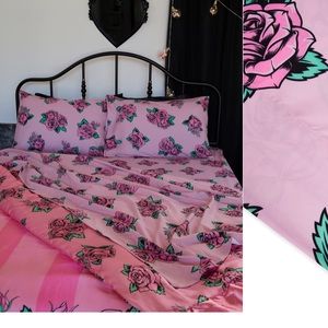 DISO!! Dolls Kill forever love sheet set!! DISO!!